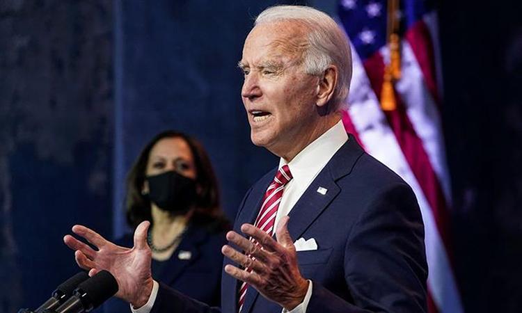 Larry Fink dự báo: Biden sẽ là "tiếng nói của lý trí" mà thị trường cần!