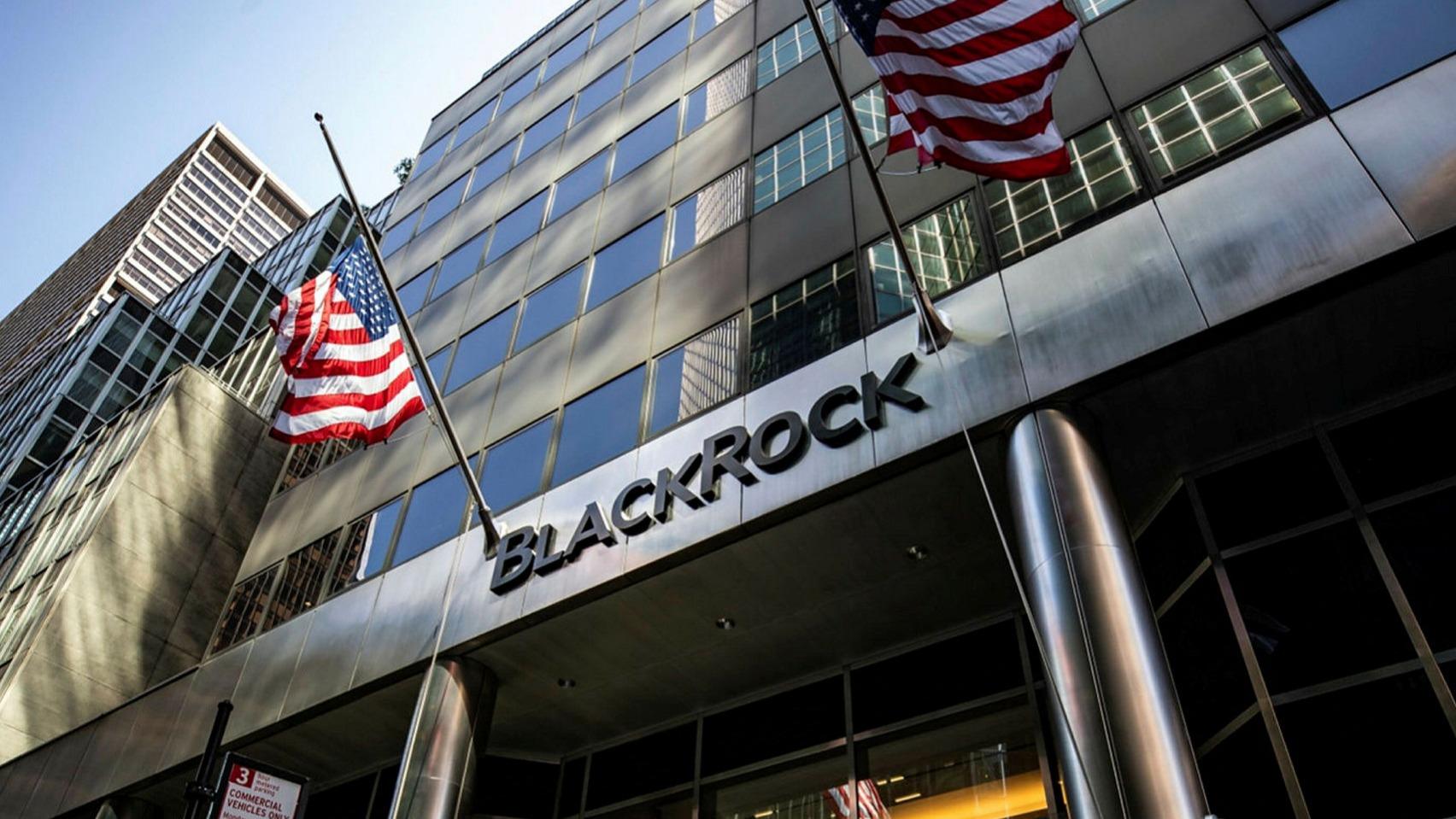 BlackRock và Lombard cho rằng chúng ta chưa cần lo lắng về lạm phát