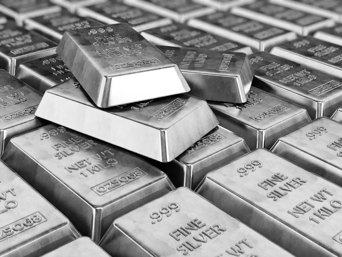 silver: After golden year for precious metals, silver set to shine in 2021  - The Economic Times