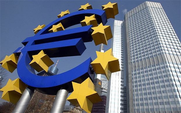 ECB sẵn sàng hành động để hạn chế rủi ro từ COVID-19 tới Eurozone