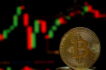 Bitcoin hướng về 30.000 USD, dấy lên lo ngại bị bán tháo