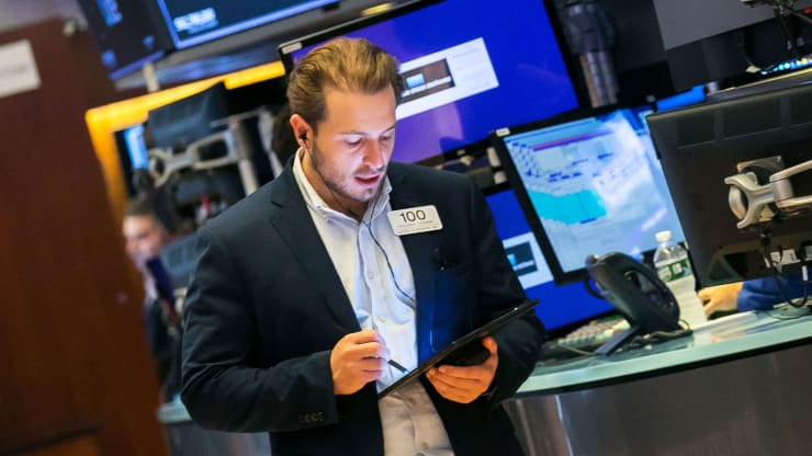 Traders on the floor of the New York Stock Exchange