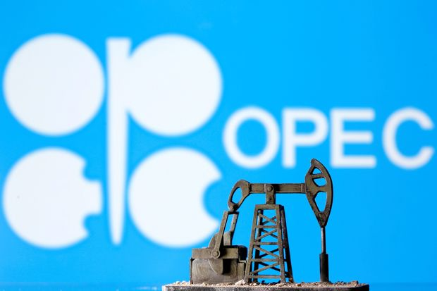 OPEC, Allies to Finalize Oil-Cut Extension After Resolving Dispute - WSJ