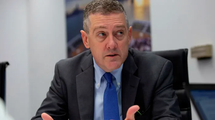 Fed&#39;s Bullard says risk of financial crisis remains | Financial Times