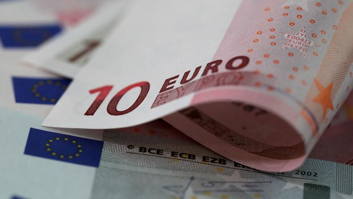 EUR/USD Forecast: Beloved Euro Opens Lower as Markets Digest US Jobs Report