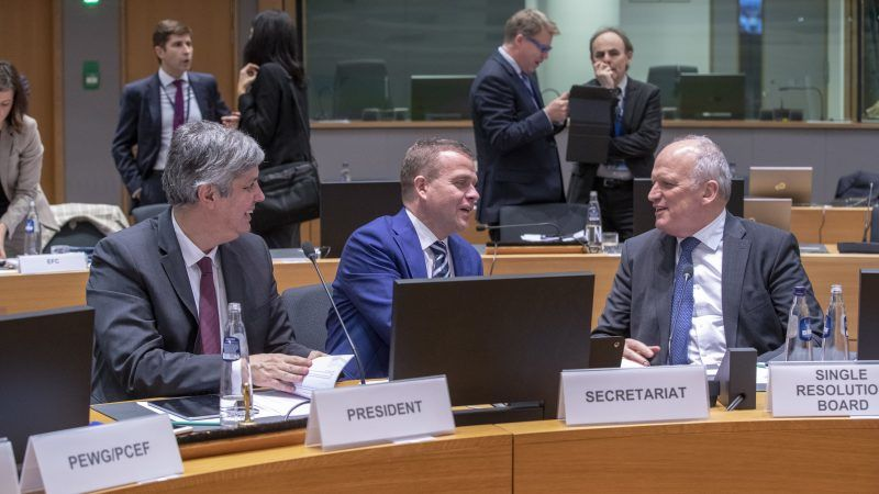 EU finance ministers struggle for eurozone reform deal – EURACTIV.com