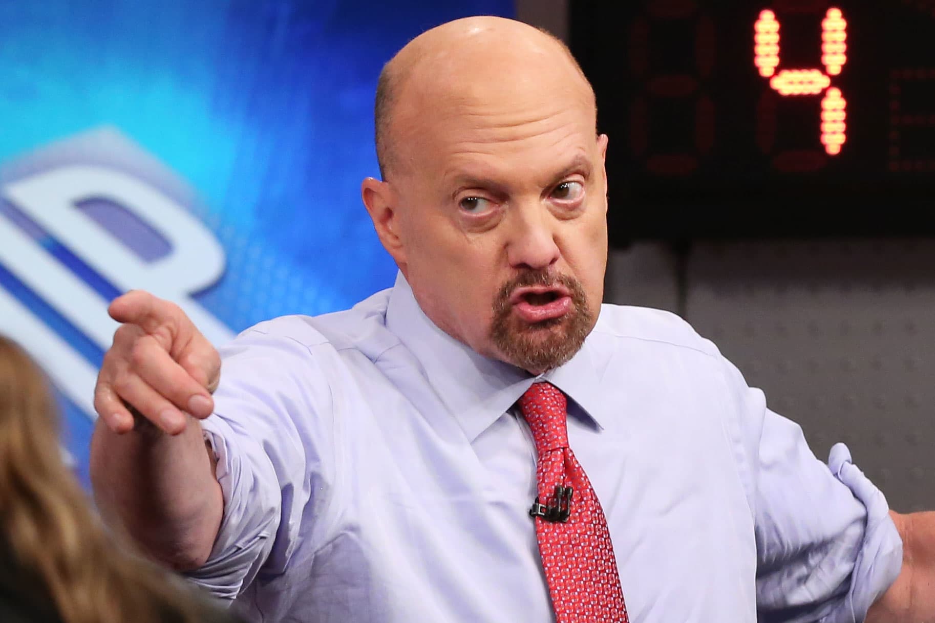 Jim Cramer: Phân tích kỹ thuật cho thấy giá ngô và lúa mì sẽ tiếp tục tăng bất chấp chiến tranh hạ nhiệt