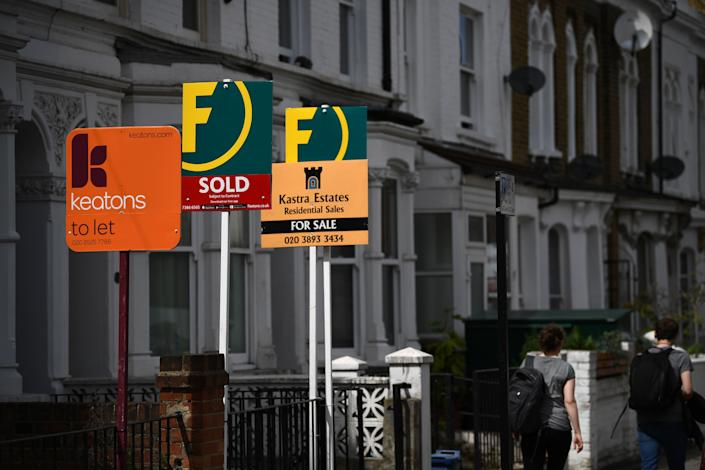 UK mortgage approvals for February surge 20%