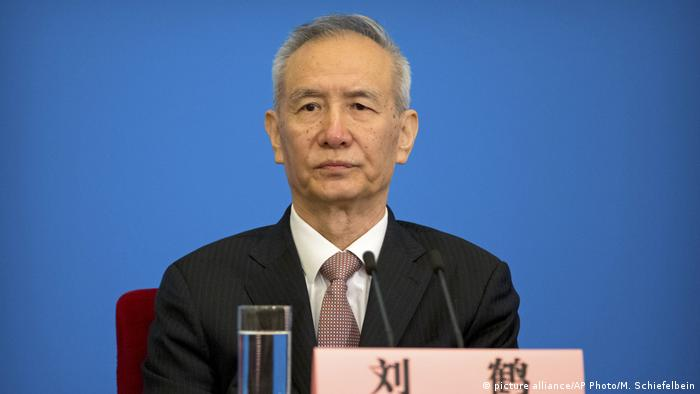 Vice Premier Liu He says China ready to ′defend itself′ against US tariffs  | News | DW | 24.03.2018