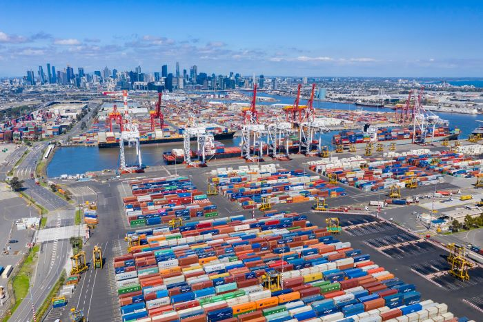 International-Ports: Australian shippers in port fees fight after levies  surge