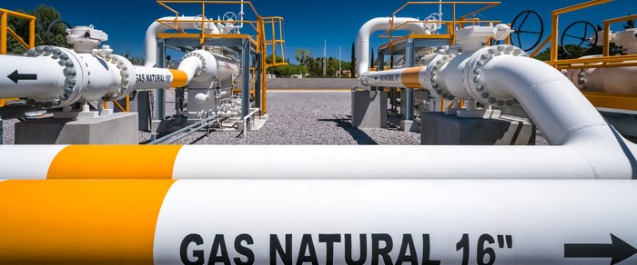 Natural Gas Futures Hit 13-Year High As Traders Expect "Blistering Hot  Summer"