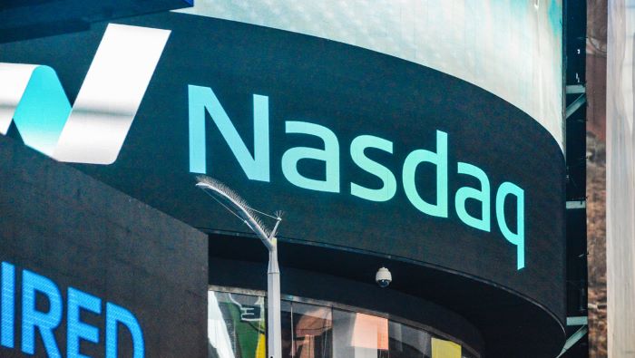 Nhận định triển vọng Nasdaq: Chờ đợi thu nhập ngành công nghệ và Tesla