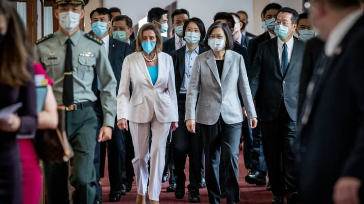 TAIPEI, TAIWAN - AUGUST 03: Speaker of the U.S. House Of Representatives Nancy Pelosi (D-CA), center left, speaks Taiwan's President Tsai Ing-wen, center right, after arriving at the president's office on August 03, 2022 in Taipei, Taiwan. Pelosi arrived in Taiwan on Tuesday as part of a tour of Asia aimed at reassuring allies in the region, as China made it clear that her visit to Taiwan would be seen in a negative light. (Photo by Chien Chih-Hung/Office of The President via Getty Images)