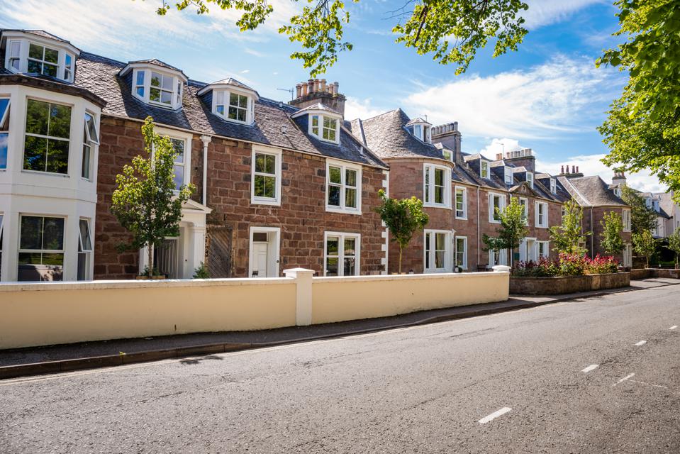 Halifax: House Prices Could Fall By 5% In 2021 – Forbes Advisor UK