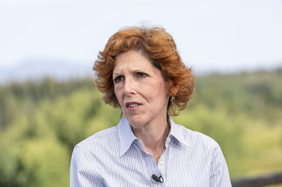 Cleveland Fed's Loretta Mester Says More Restrictive Policy ...