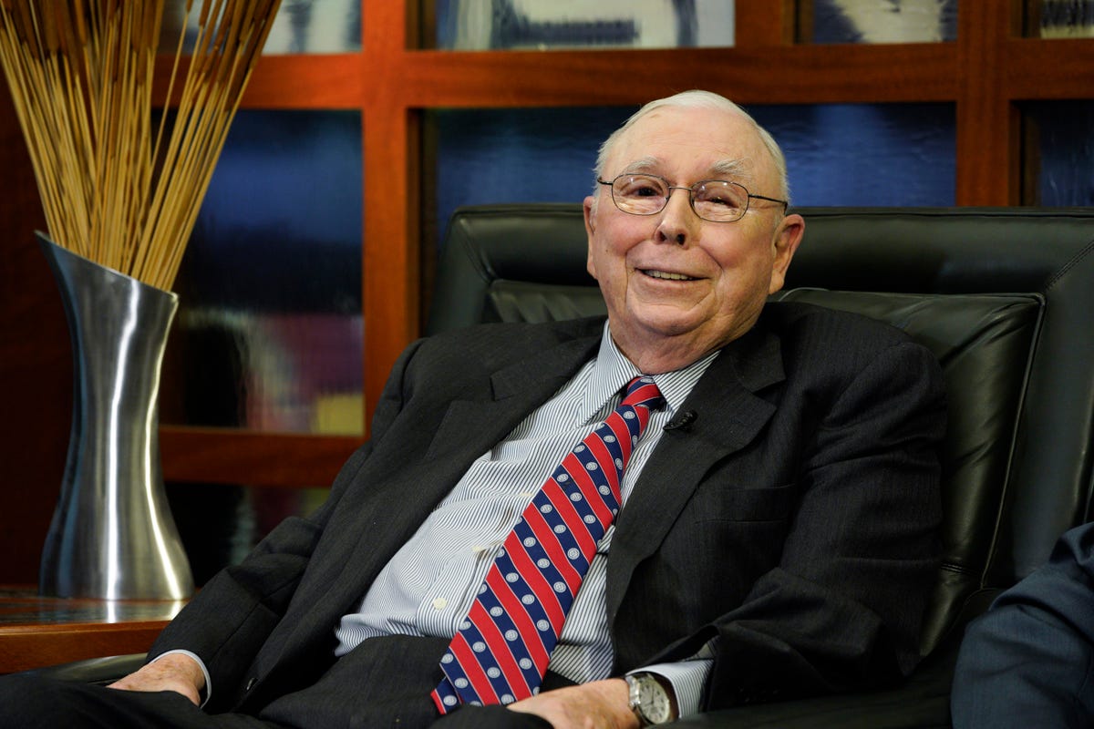 Tỷ phú Charlie Munger: “Thế giới bị chi phối bởi sự đố kỵ, không phải lòng tham”