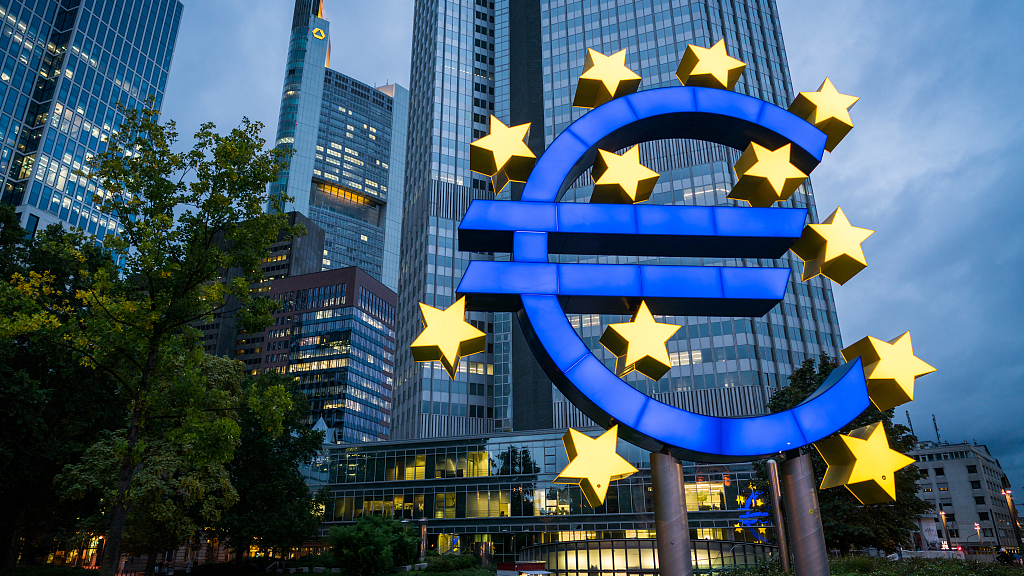 Kinh tế Eurozone tăng trưởng mạnh hơn dự kiến