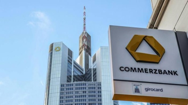 Commerzbank báo lỗ hơn 600 triệu USD trong quý II | Tin nhanh chứng khoán