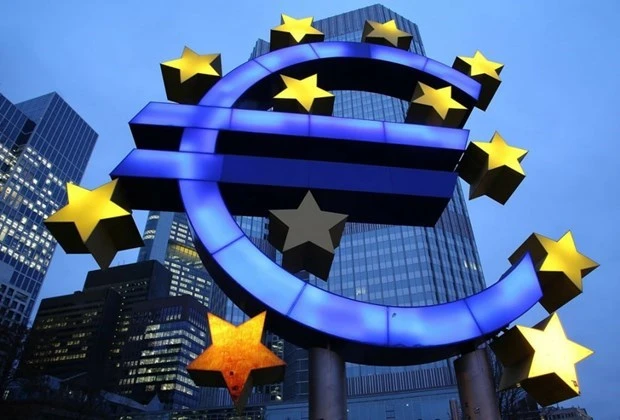 Ủy ban châu Âu hạ dự báo tăng trưởng của Eurozone trong năm 2022 | Vietnam+  (VietnamPlus)