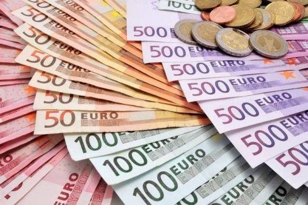 EUR/USD suy yếu sau khi dữ liệu PMI của các nước trong khu vực Euro được công bố