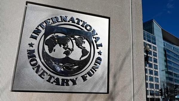 IMF team to review Pakistan's economic situation by late October: Report |  Mint