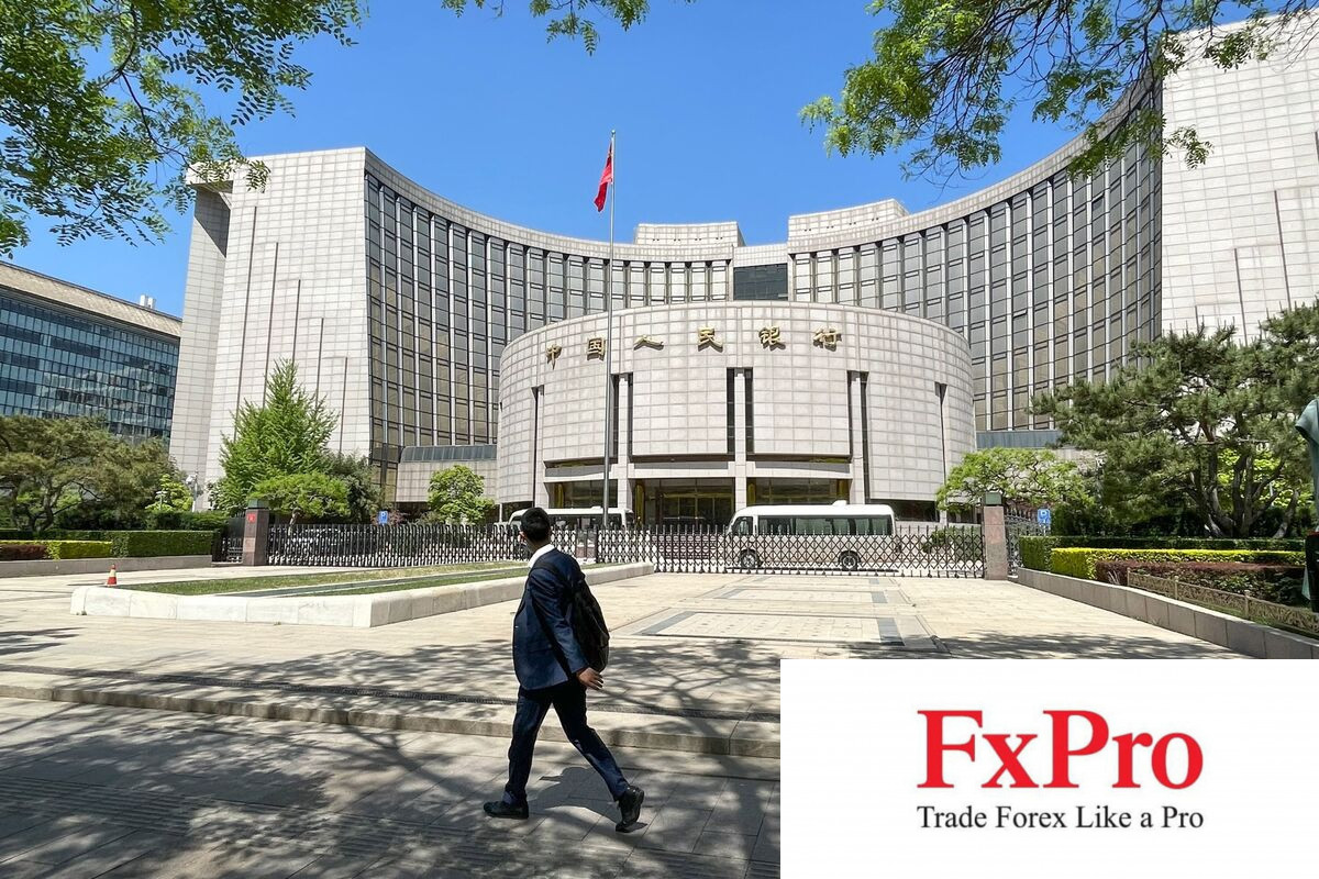 Thống đốc PBOC tìm cách tăng cường mối quan hệ tiền tệ với các nước châu Á