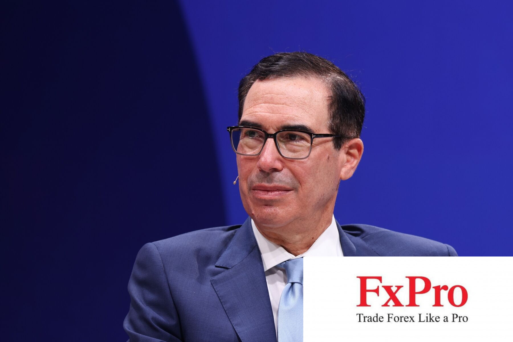 Cựu Bộ trưởng Tài chính Mnuchin: Sức mạnh của USD hiện giờ đang là ''cứu cánh'' đối với các khoản nợ của nước Mỹ