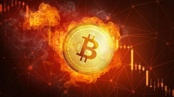 Thị trường tiền điện tử tuần qua có gì? Bitcoin "bừng cháy" theo đúng nghĩa đen, dòng vốn "tháo chạy" khỏi các quỹ ETF Bitcoin giao ngay tại Mỹ