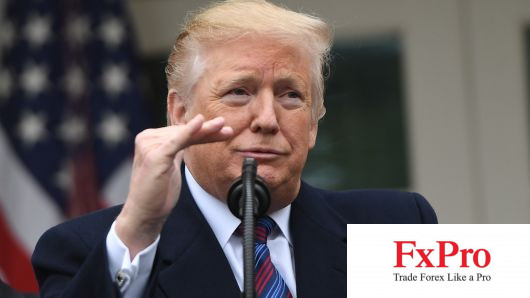 Phố Wall ''dò'' biến động thị trường sau phán quyết đối với cựu Tổng thống Donald Trump