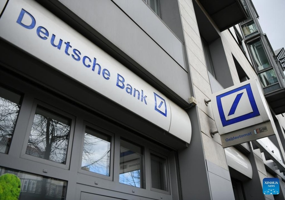 Deutsche Bank ghi nhận lợi nhuận hàng quý thứ 11 liên tiếp