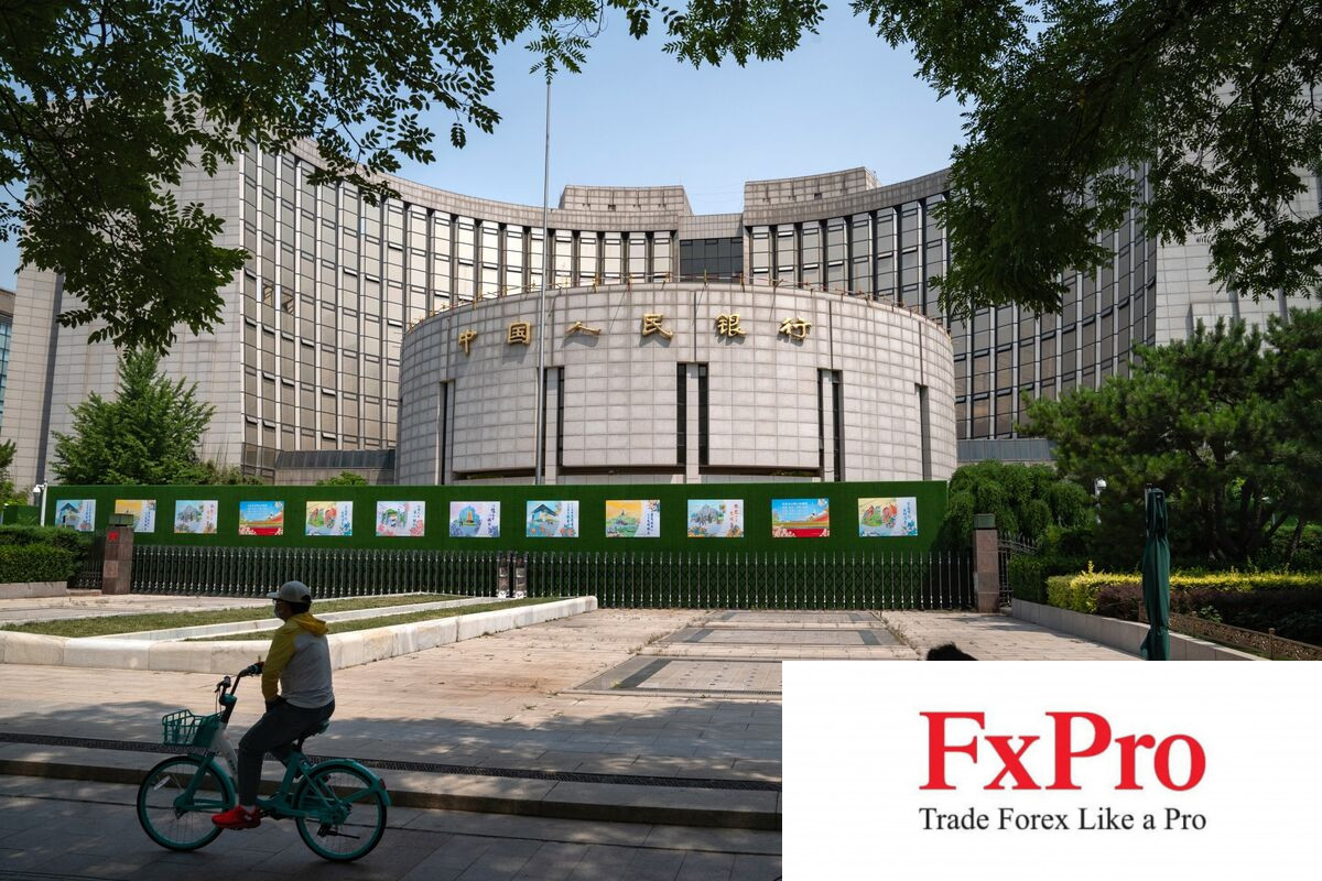 Đồng Nhân dân tệ giảm giá mạnh ở thị trường nước ngoài, liệu PBoC có nới lỏng kiểm soát?