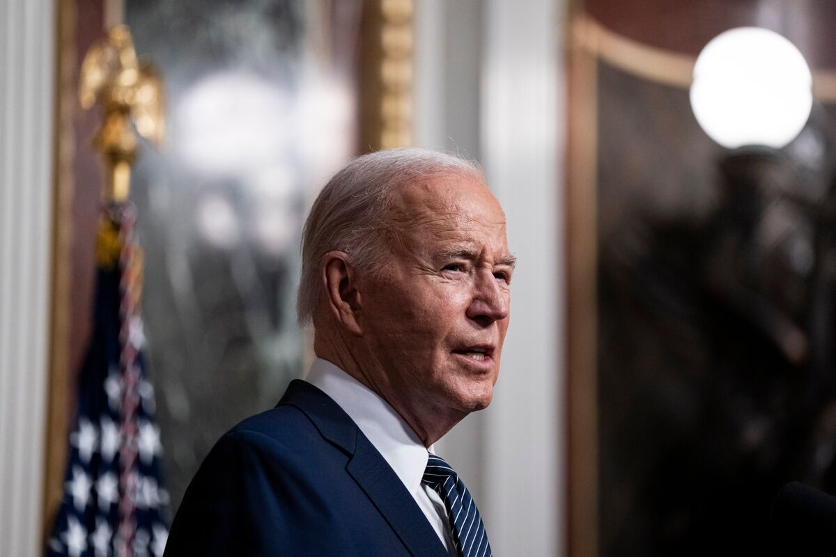 Cập nhật thị trường phiên Á: Đồng USD giảm nhẹ sau khi Tổng thống Joe Biden rời "cuộc chơi"