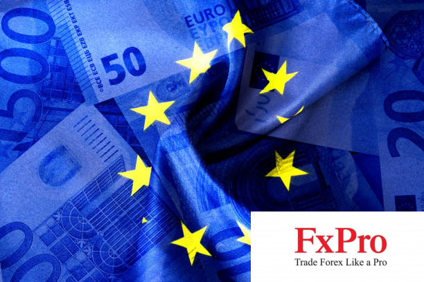 Kinh tế khu vực eurozone tăng trưởng vượt dự kiến trong quý 2