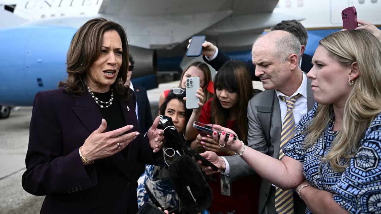 Việc né tránh truyền thông sẽ không giúp Kamala Harris thu hút những cử tri chưa quyết định