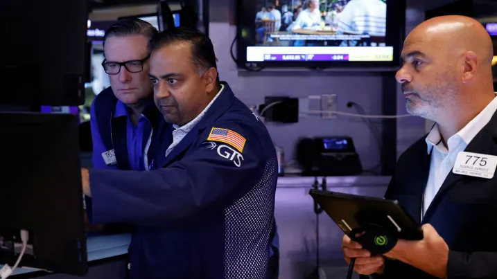 Traders work on the floor at the New York Stock Exchange (NYSE) in New York City, U.S., August 30, 2024.  REUTERS/Brendan McDermid