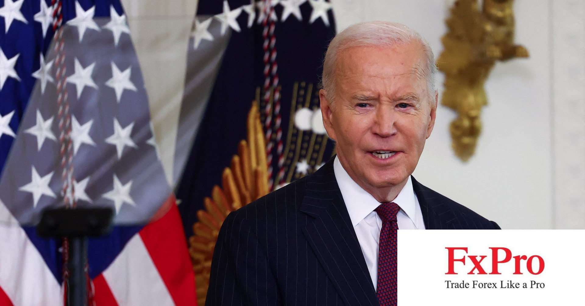 Biden chấp thuận cung cấp mìn chống bộ binh cho Ukraine