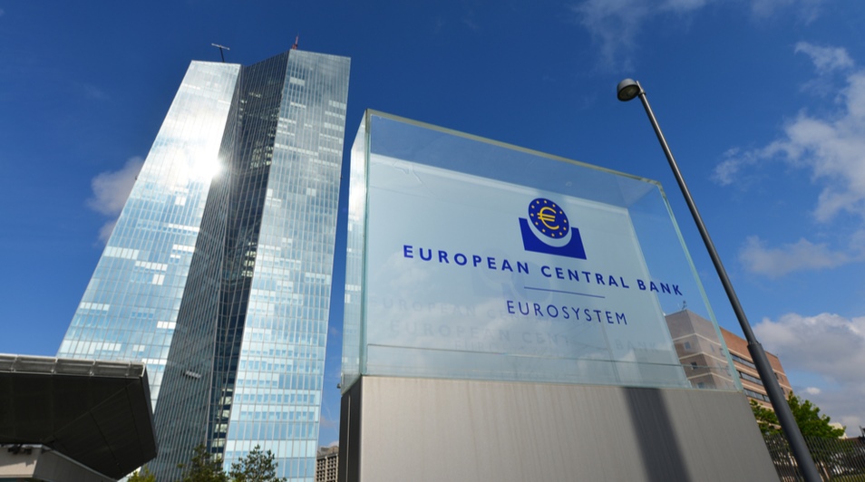 Báo cáo ECB: Châu Âu đối mặt với rủi ro nợ công ngày càng tăng